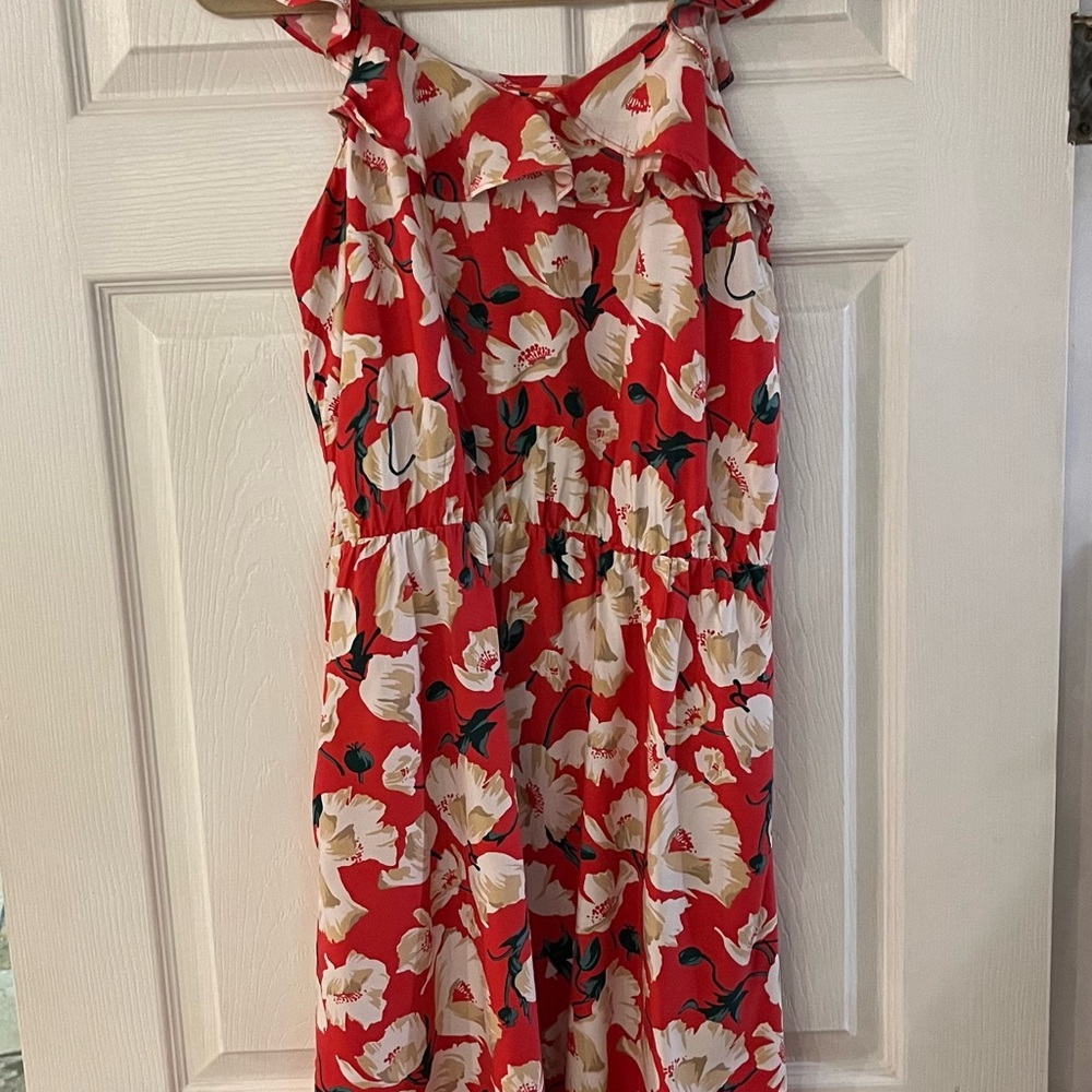 2/$20 -Red & Cream Floral Ruffled Casual Summer Dress / Resort Wear / XS - Picture 2 of 7